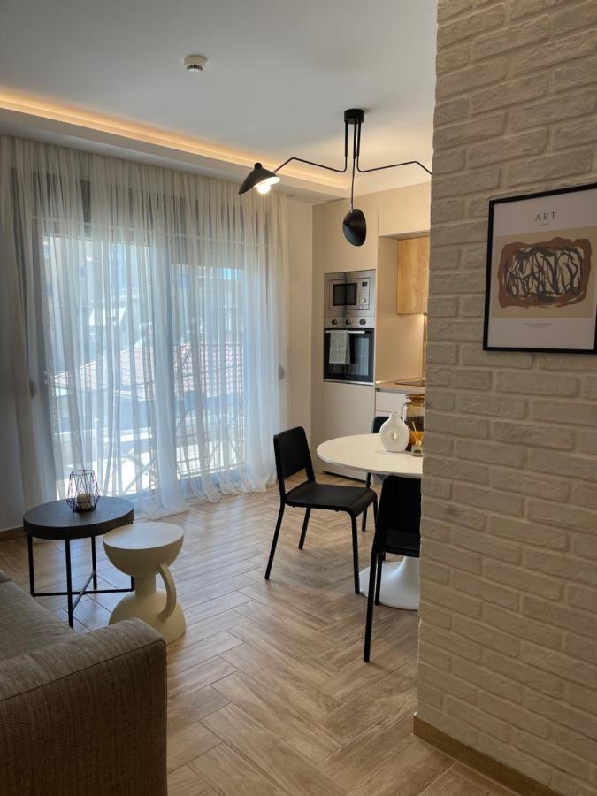 C&C3 Apartments アレクサンドルポリス エクステリア 写真